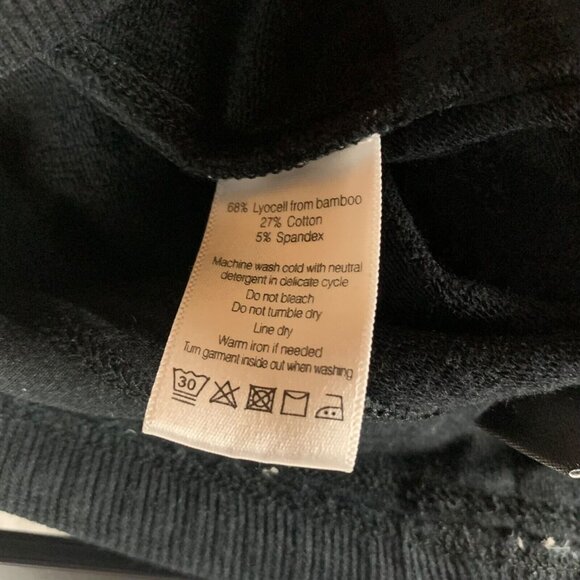 Alo Women's Black Drawstring Waistband Athleisure Capri Jogger Pants Size S 9569 - Picture 8 of 12